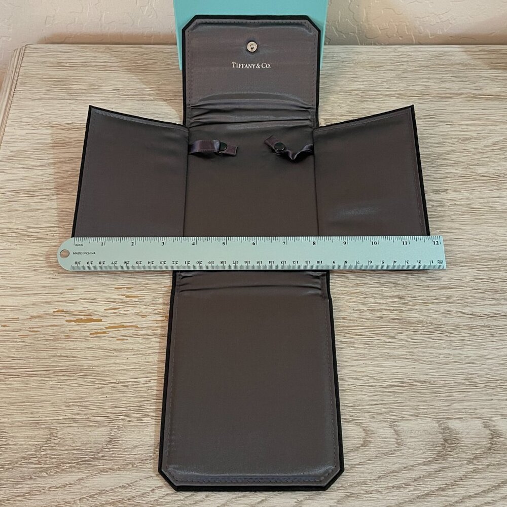 Tiffany & Co. Black Presentation Folder Display Suede Pearl Necklace Blue Box